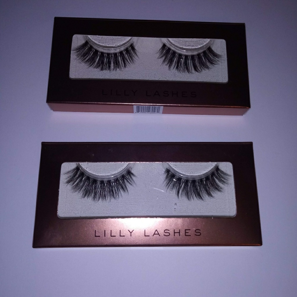 LILLY LASHES